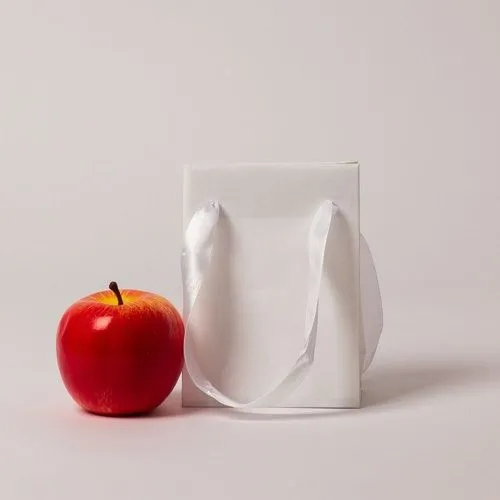 Пакеты бумажные, 11x15x6, белый, лента атласная