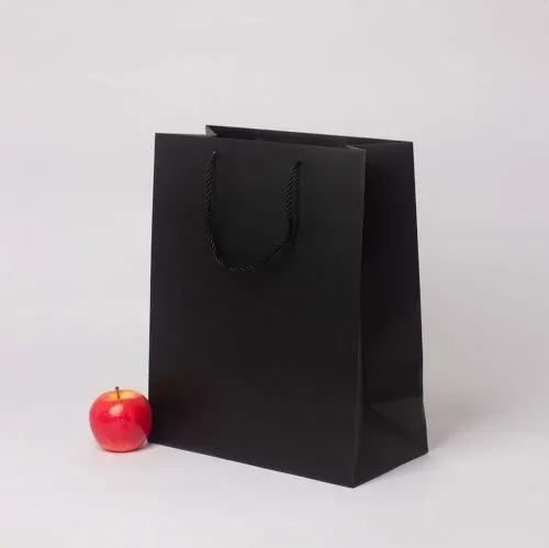 Пакет 33x40x16, черный, витой шнур, картон VIP