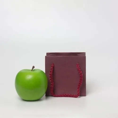 Пакет 10x10x6, бордо, плотный крафт