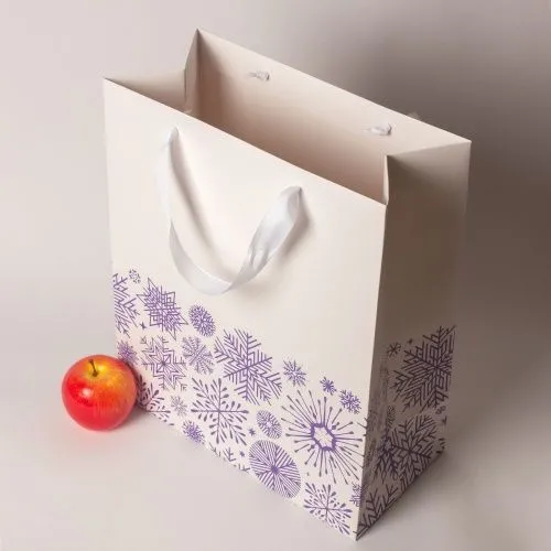 Пакеты бумажные, 33x40x16, Снежинки белый матовый