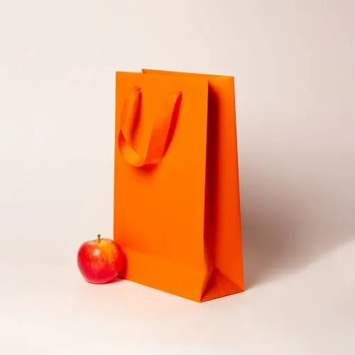 Пакет 23х36х10, оранжевый, меловка