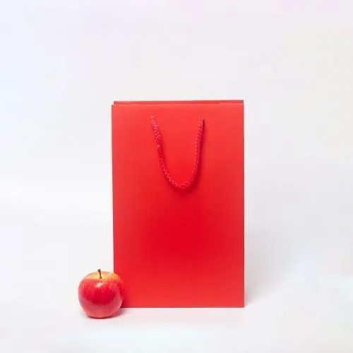 Пакет 23х36х10, красный, меловка