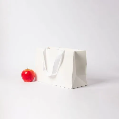 Пакет бумажный, 31x20x13, белый матовый, с вклееной ручкой