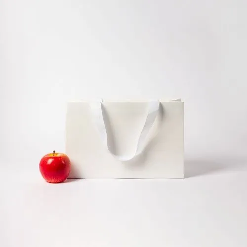 Пакет бумажный, 31x20x13, белый матовый, с вклееной ручкой