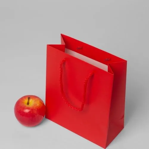 Пакет 19x23x9, красный, меловка